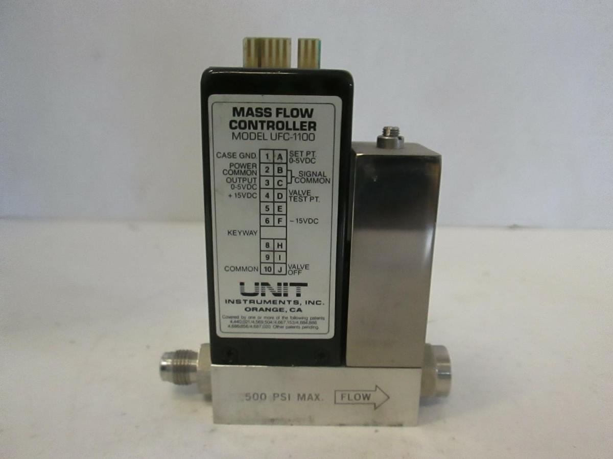 Used Unit UFC-1100A, Mass Flow Controller MFC, O2, 400 SCCM, Used