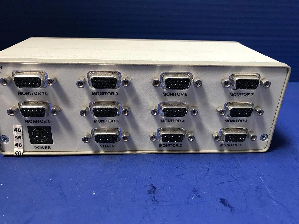 Used Black Box AC160A-R2 10-Channel VGA Splitter, Used