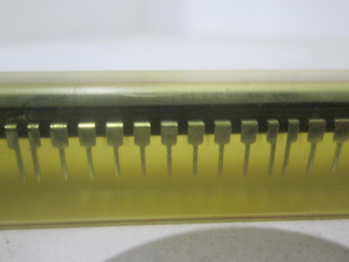 Used Texas Instruments, SN74ALS645AN, Integrated Circuit, New, Lot of 16