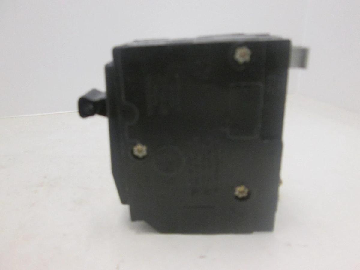Square D, QO220, CIRCUIT BREAKER, 2P, 20A, 1000AIC, New
