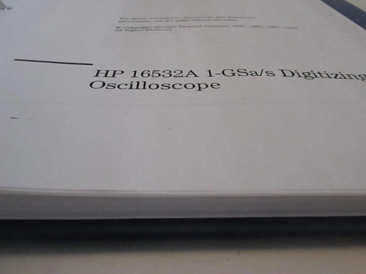 Used HP 16532A 1-GSa/s Digitizing Oscilloscope Programmer's Guide, Used