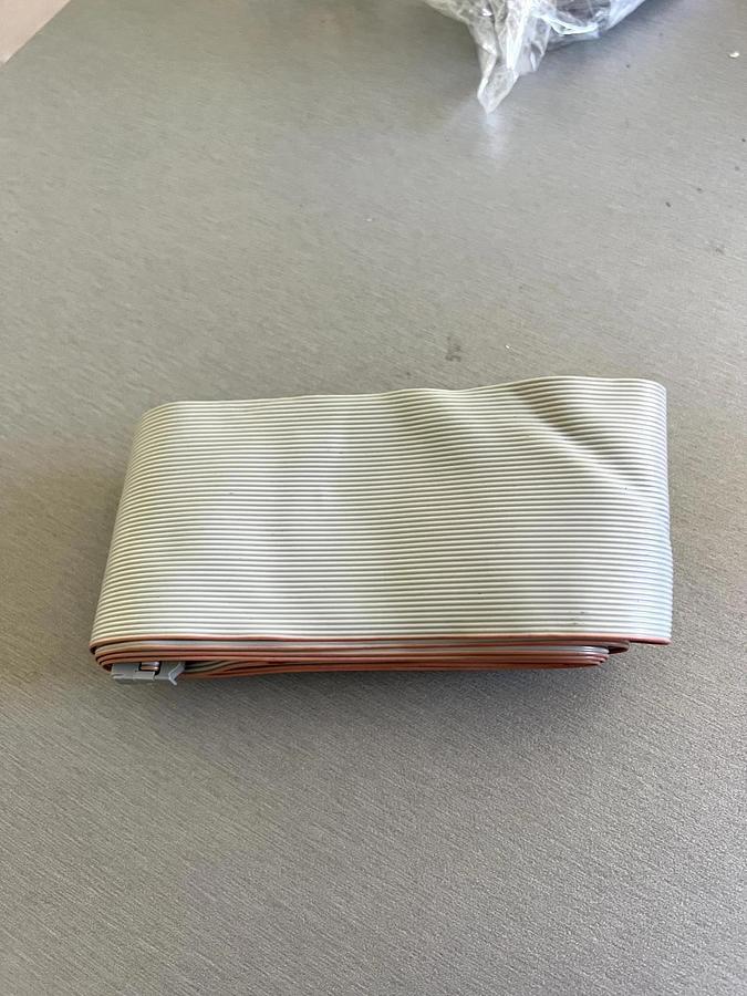 Used SVG P/N 601338-01 ASSY HRNS GAS I/F 50 Pin, used.