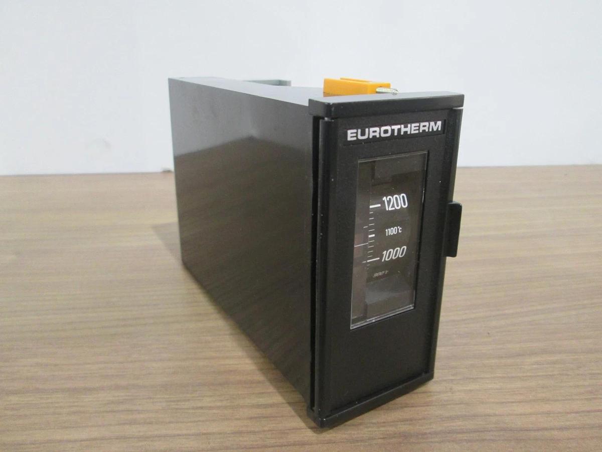 Used Eurotherm, 106-028-05-028, Temperature Controller, Used