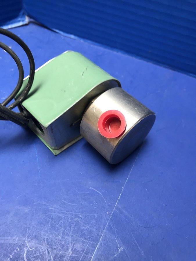 Asco 8262B220E 2-Way Solenoid Water Valve, 1/4" , 100 psi, New
