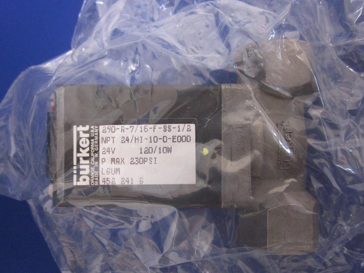 Burkert 452 241 G General Purpose Valve 2/2 Way, 290-A-7/16-F-SS-1/2, LOT of 2