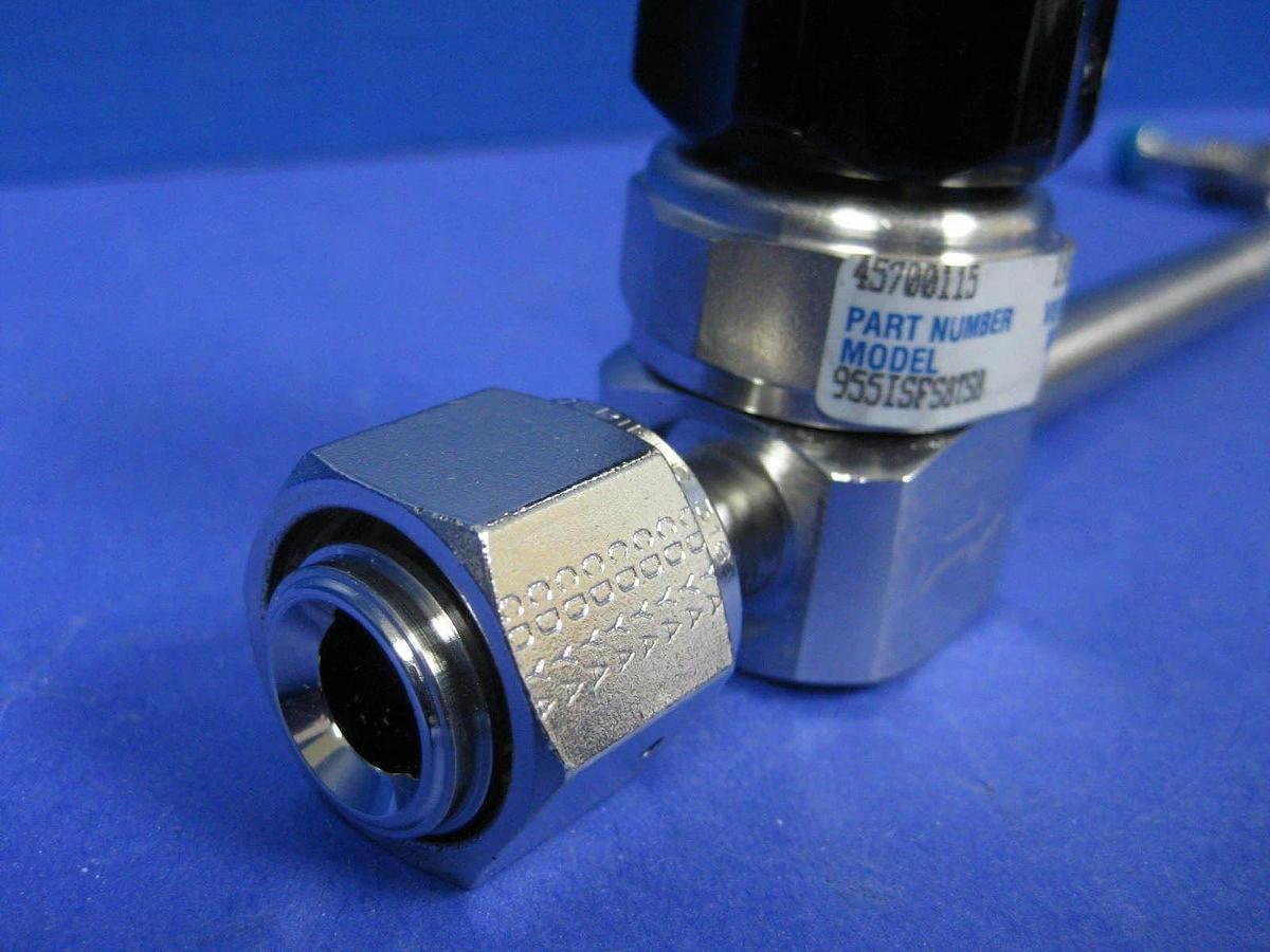 Used Veriflo 955ISFS8TS8 Valve Assy, 1/2" VCR x 1/4" Male VCR