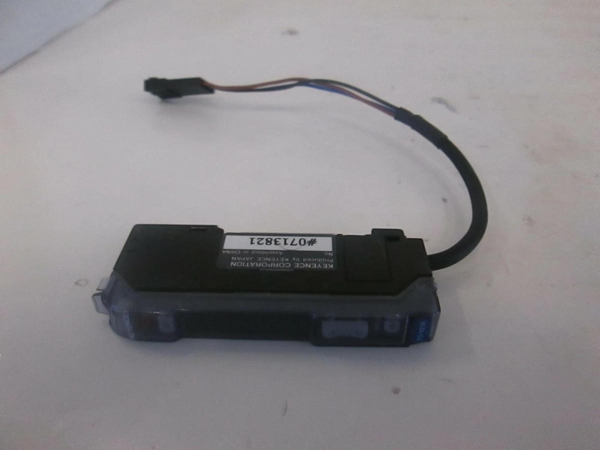 Used Keyence, Digital Fiber Sensor, FS-V21R, Used