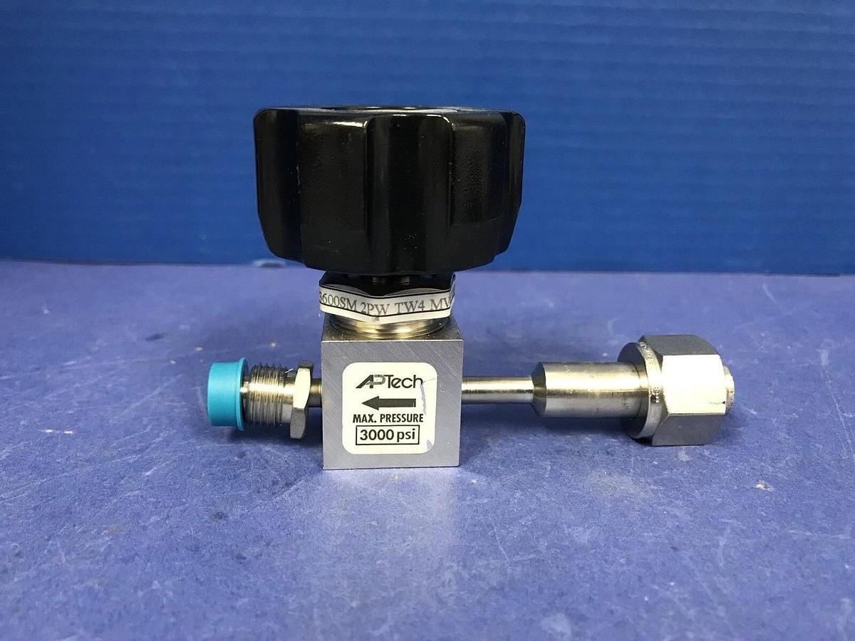 Used APTech AP3600SM Manual Diaphragm Valve, 1/4" MVCR x 3/8" Female Swaglok, Used