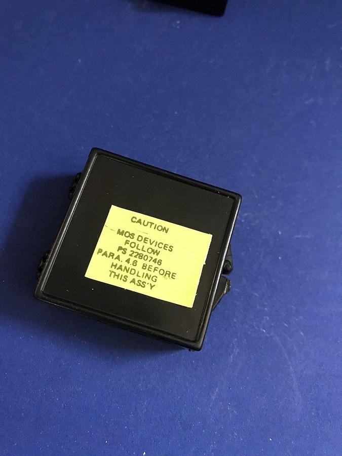 Used BI Technologies 898-3-R1K Isolated Thick Film Resistor Networks, Lot of 24