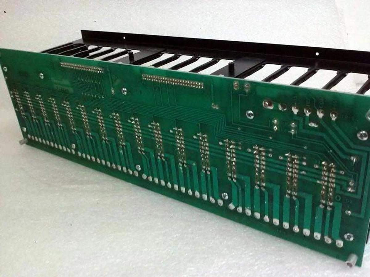 Acromag 1884-CG-DC Card Cage, 16 Slot, New