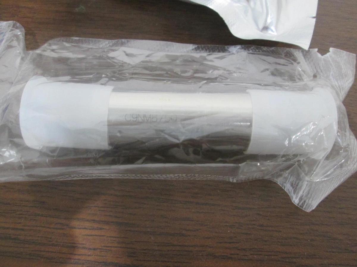 Millipore, WG2FT1RR2, Inline Gas Filter, 1/4" VCR, New