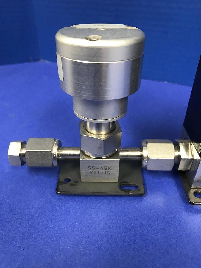 Used Unit UFC-1500A MFC Assy, N2, 10 SLM w/ SS-4BK-V51-1C Valve, Used