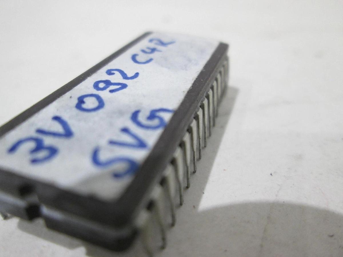 Texas Instruments, JL27C512D/003004, Integrated Circuit, Used
