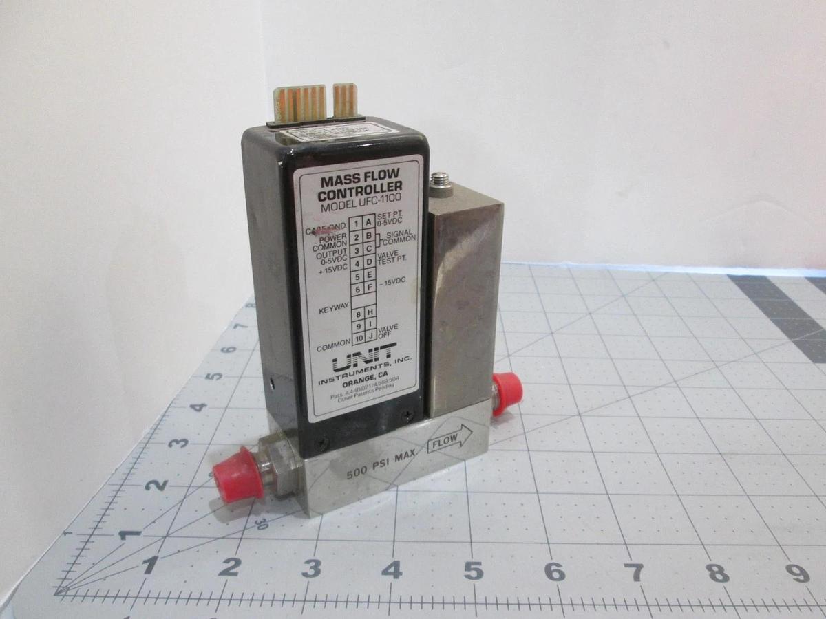 Used Unit, UFC-1100, N2, 100 SCCM, Mass Flow Controller, Used
