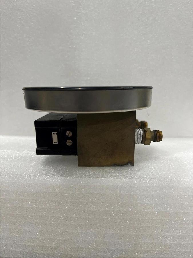 Used Ashcroft, 45-1131-AD-25L-XEM-V4-60# Differential Pressure Gauge 0-60 PSID, Used