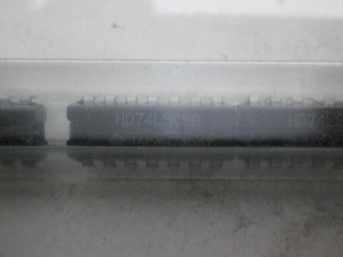HD74LS09P, Integrated Circuit, New, Lot of 21
