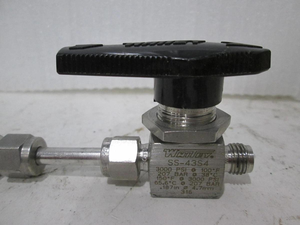 Used Whitey, SS-43S4, Ball Valve, 3000 PSI, Used