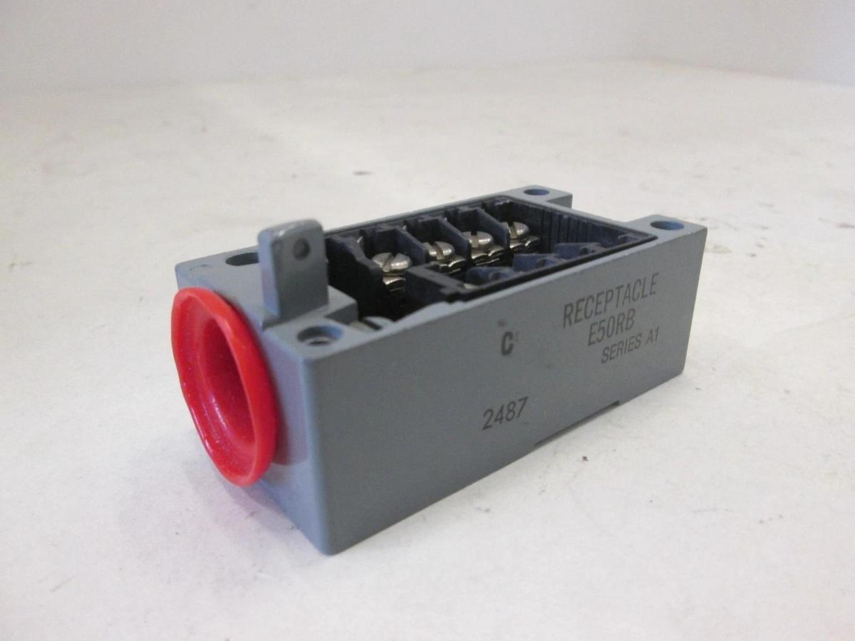 Cutler Hammer, Receptacle, E50RB, New