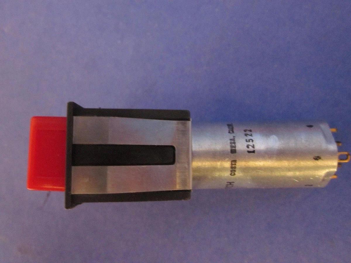 STACOSWITCH C813 Red Push Button Switch - LOT of 4
