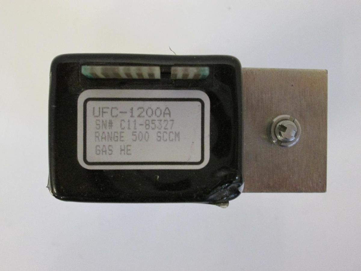 Used Unit UFC-1200A Mass Flow Controller MFC, HE, 500 SCCM, 1/4" Male