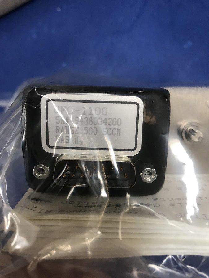 Used Unit UFC-1100 Mass Flow Controller H2, 500 SCCM, 15 Pin D-Connector, Reburbished