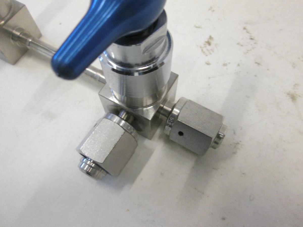 Used Semigas Valve Manifold w/ Two Valves, Used