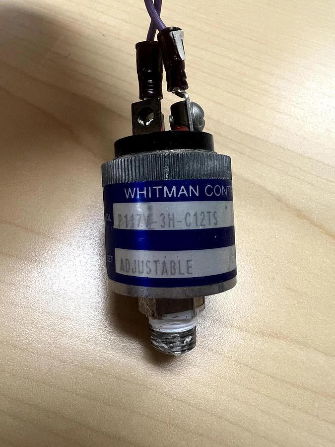Used Whitman Controls  P117V-3H-C12TS Adjustable Pressure Switch, Used