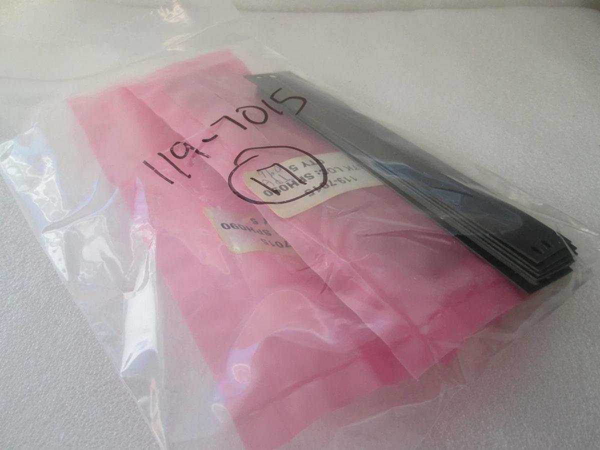 119-7015, New, Lot of 17
