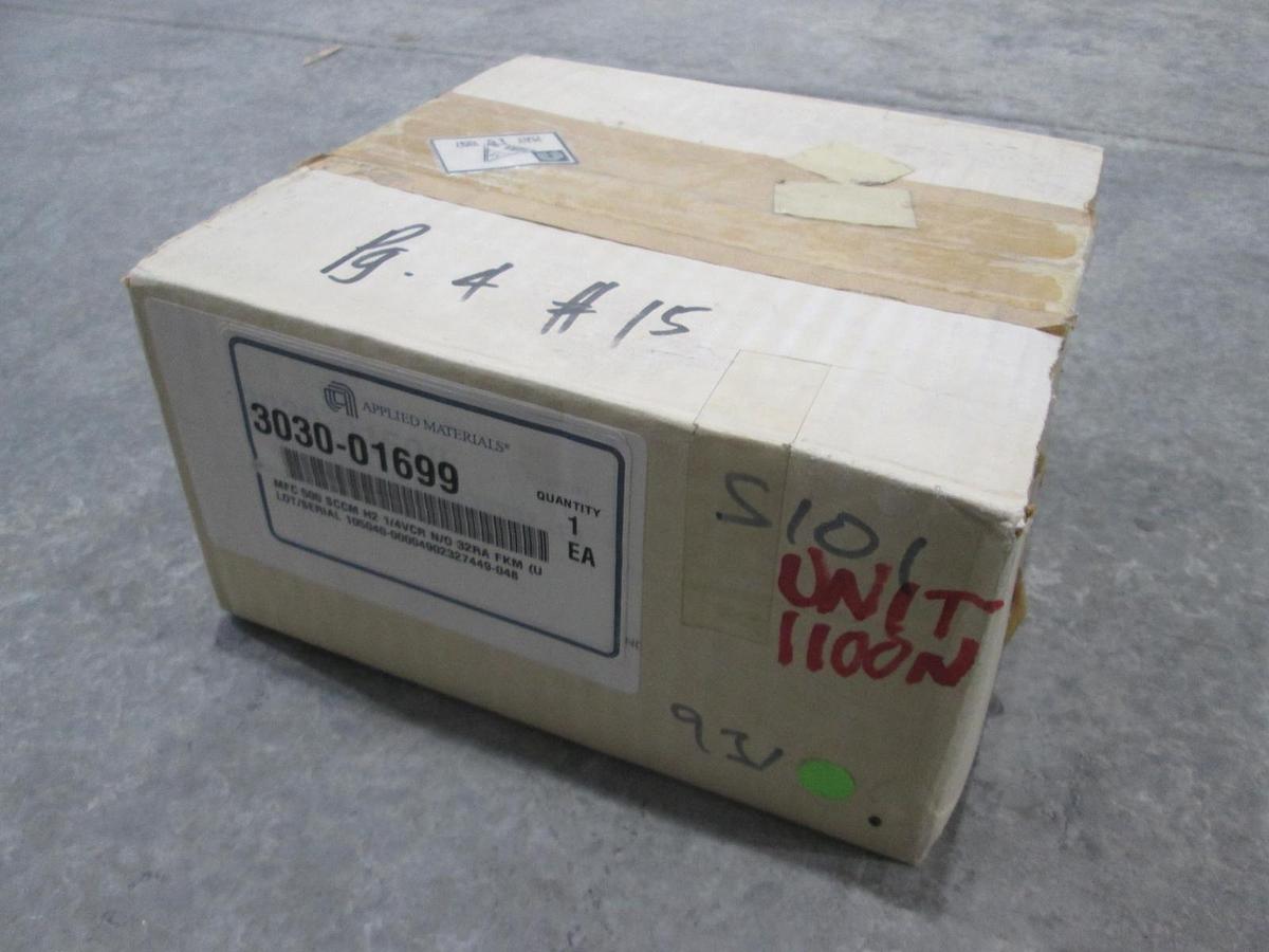 Used Unit, UFC-1100N, Mass Flow Controller, H2, 500 SCCM, New