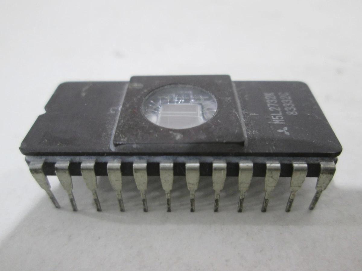 Used Texas Instruments, M5L2732K, Integrated Circuit, Used