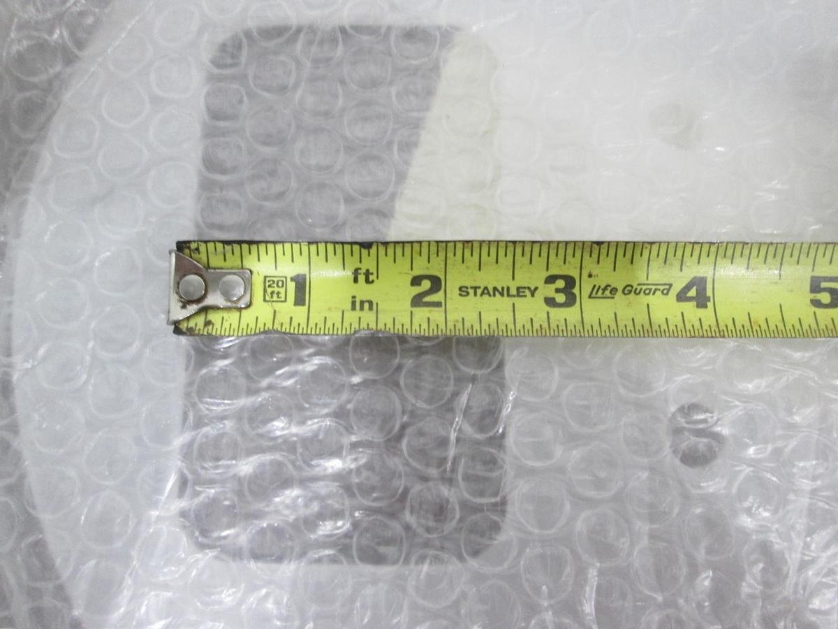 Used Heraeus, 58981, 8CRD-249-19-01, Quartz Backing Plate, New