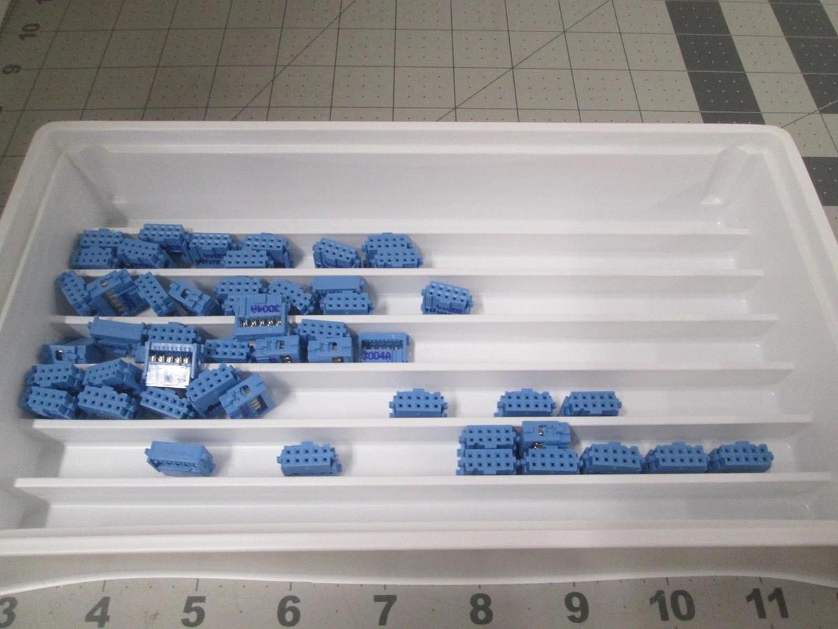 Thomas Betts, 609-1030, 10 POS, Male Header Connector, New, Lot of 50