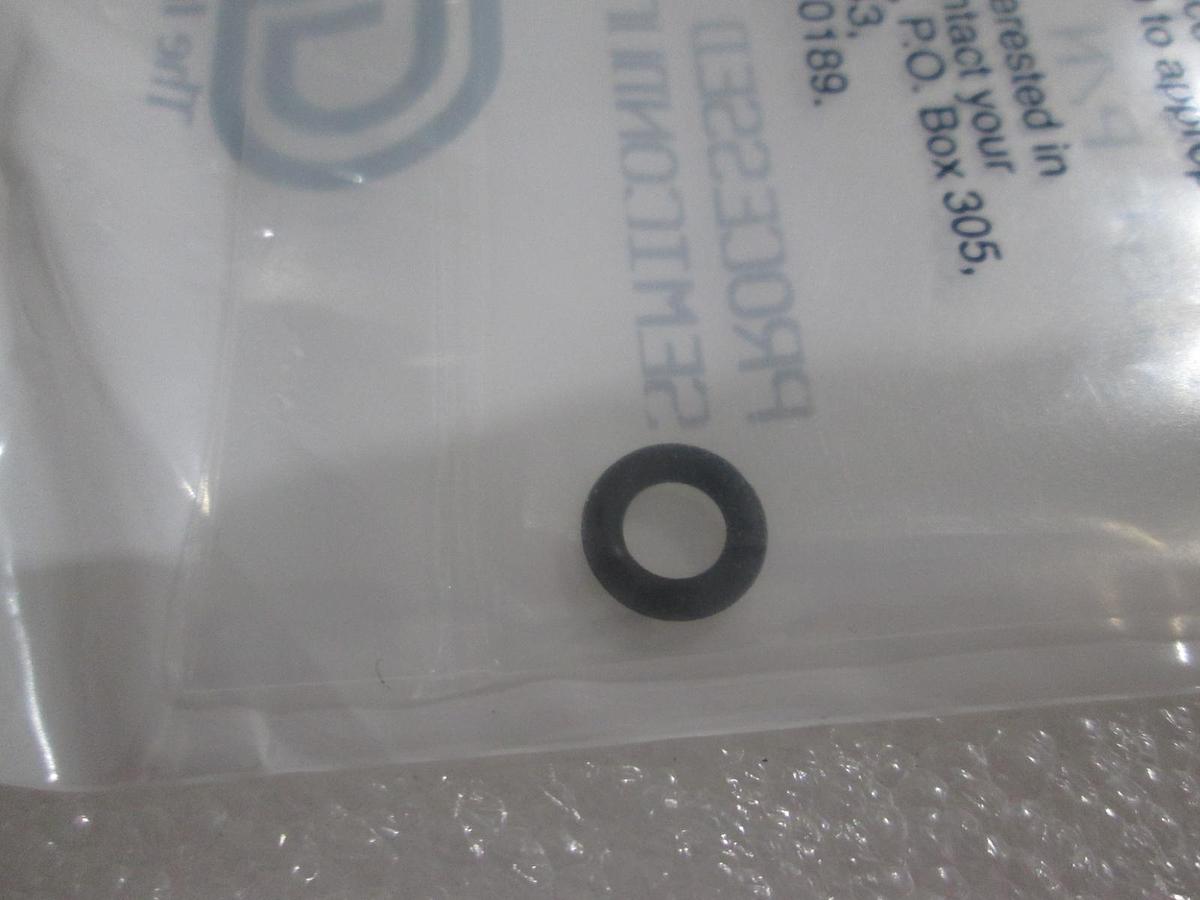 Chemraz, AS-568A-008, O-Ring, 202-393, New, Lot of 28