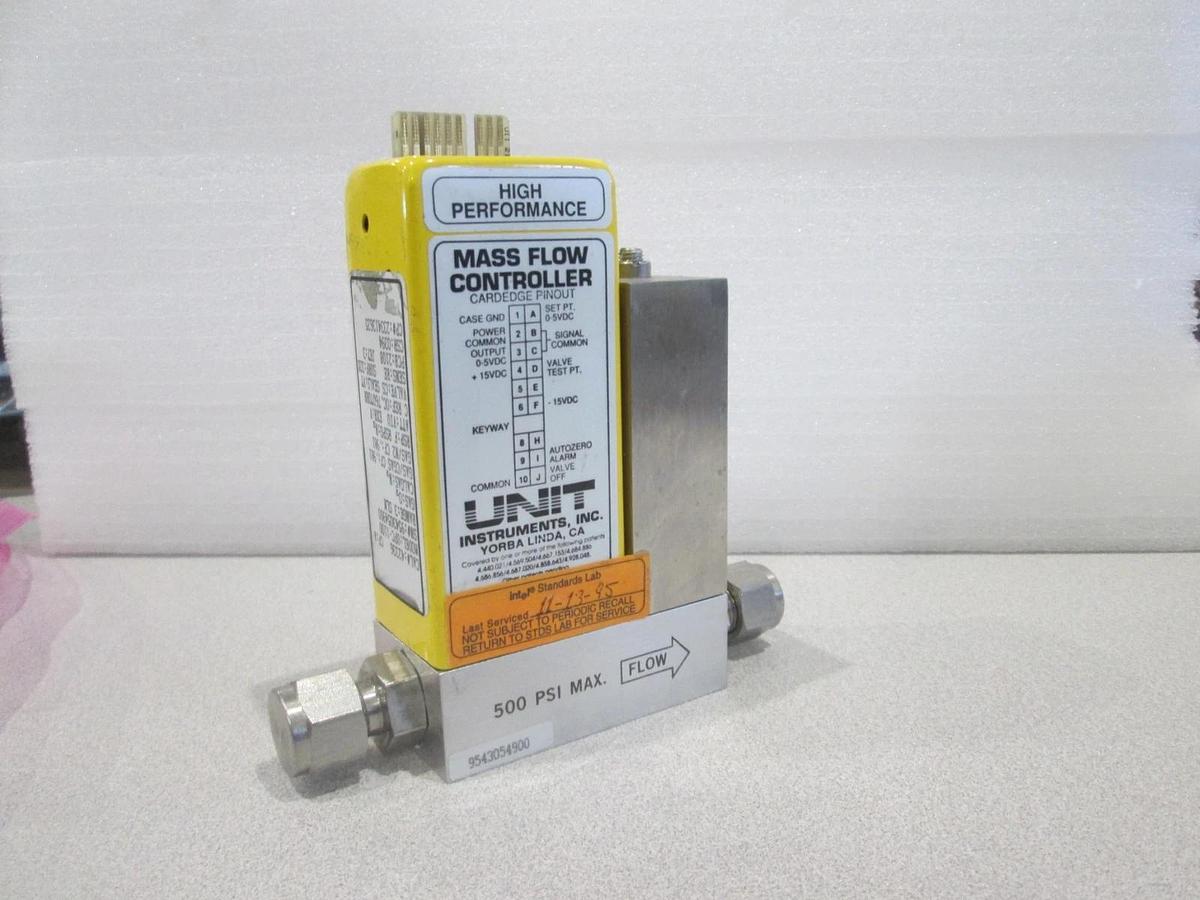 Used Unit UFC-1100 Mass Flow Controller, Gas o2, 3 SLM