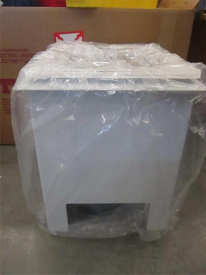 Modutec Corp. QFA1C BATH, Conforms To UL 3101-1, 8 Amps, 208 VAC, 50/60Hz, New