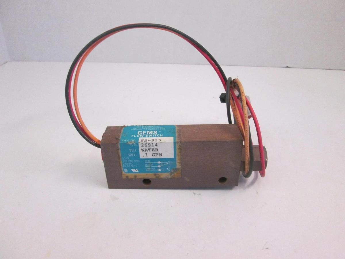 GEMS Sensors Type FS-925 Piston Type Flow Switch, .1 GPM Water, New