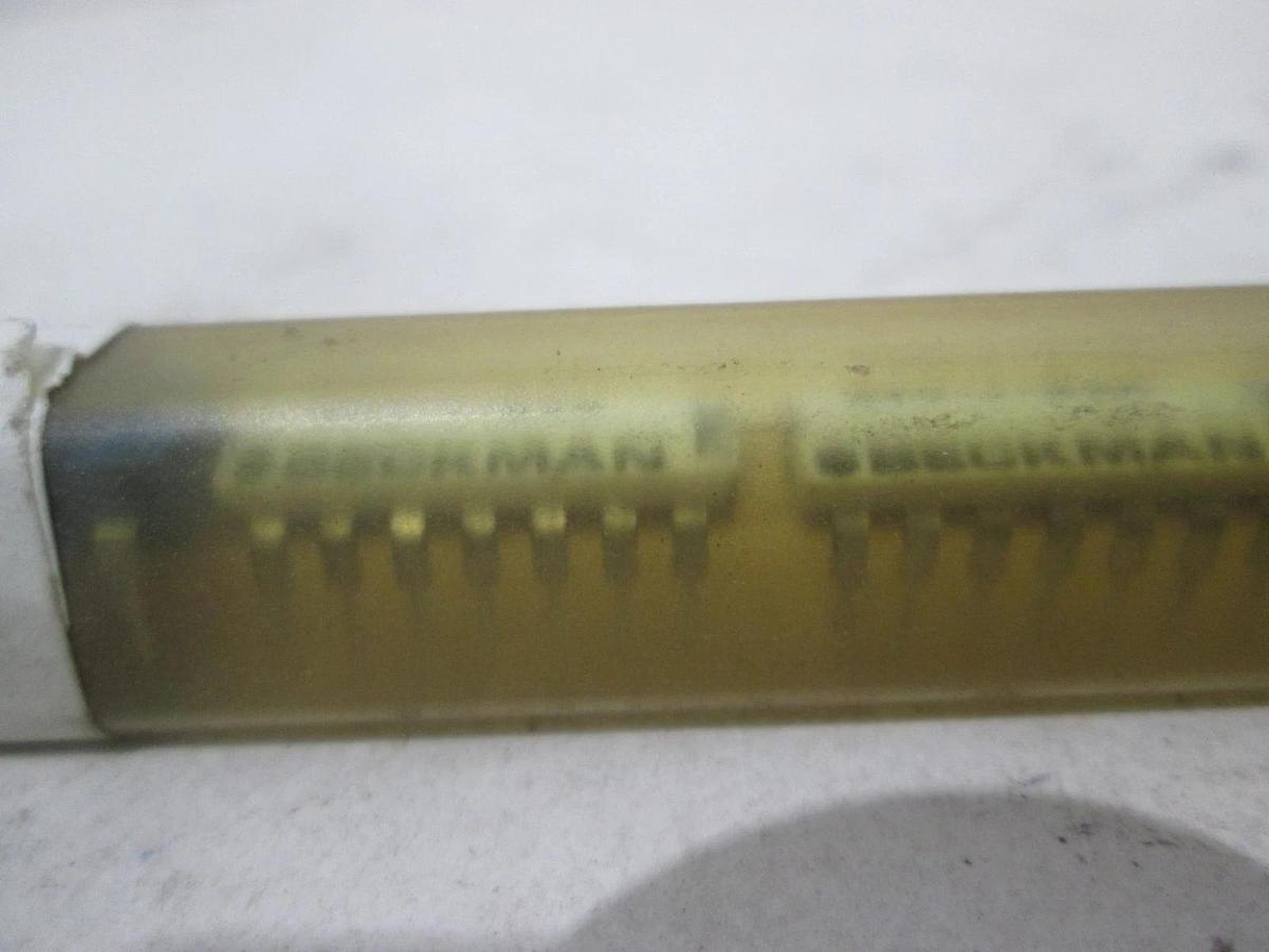 Beckman, 899-1-R2K, Integrated Circuit, New, Lot of 24