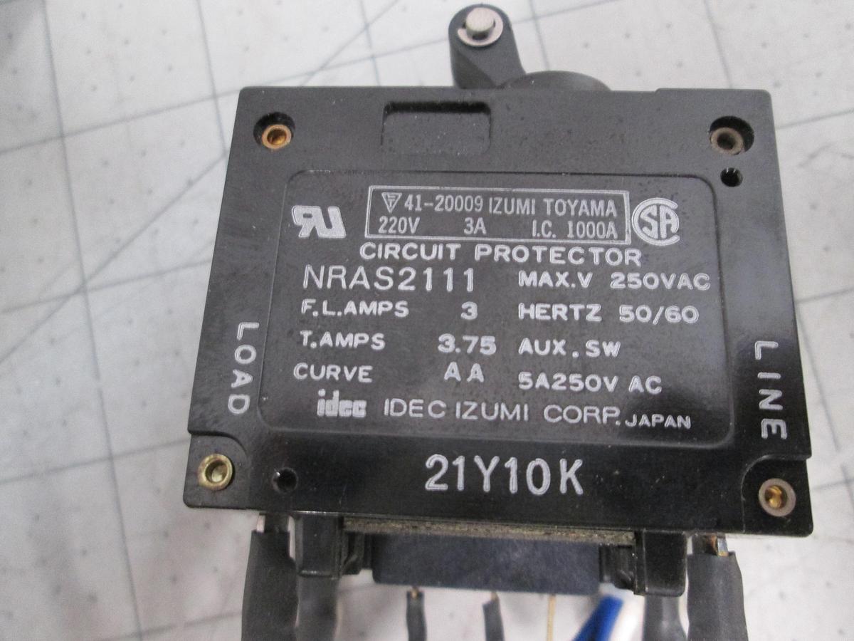 Used IDEC Izumi, NRAS2111, Circuit Protector 3A 250VAC, 2-Pole AA Curve Lot of 2