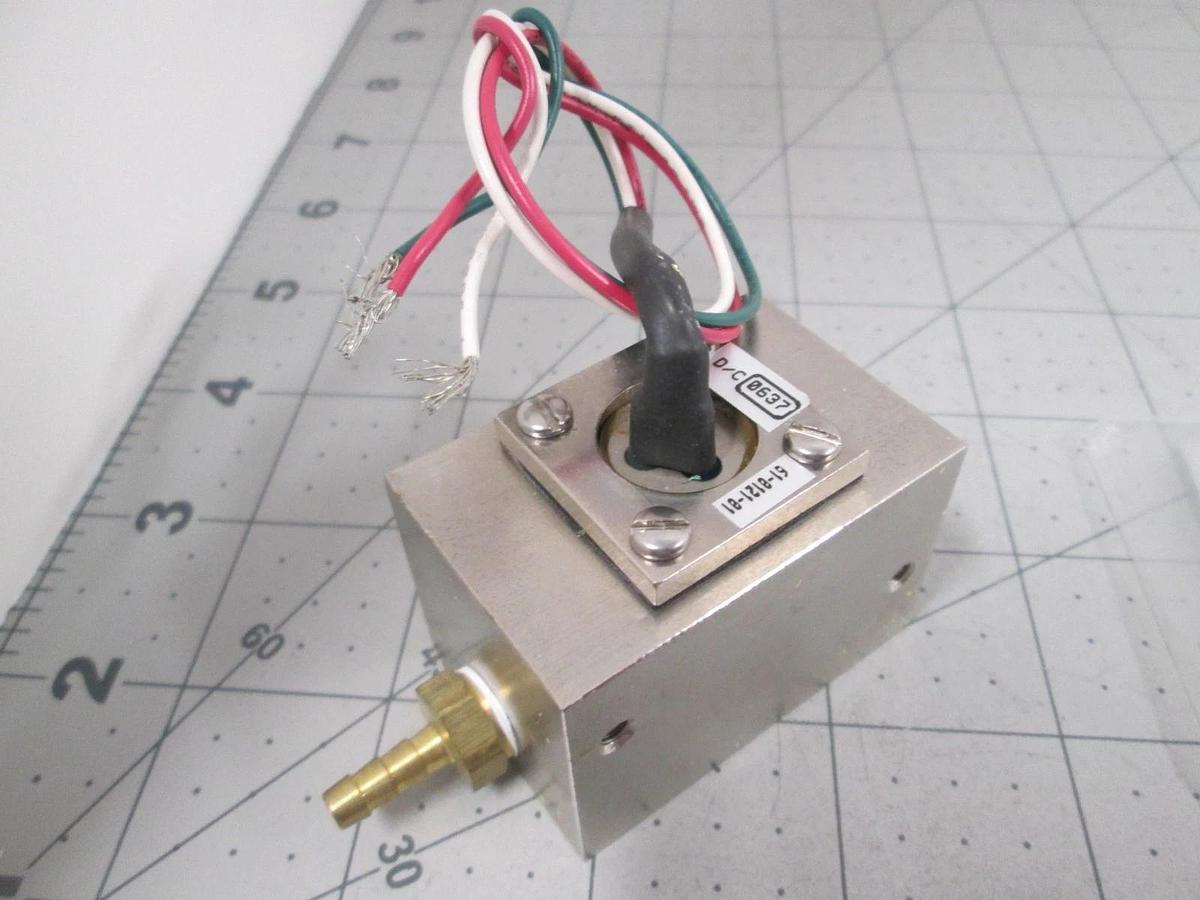 Gastech, 61-8121-01, Sensor Block Sample Chamber w/ 3 Wire Harness, New