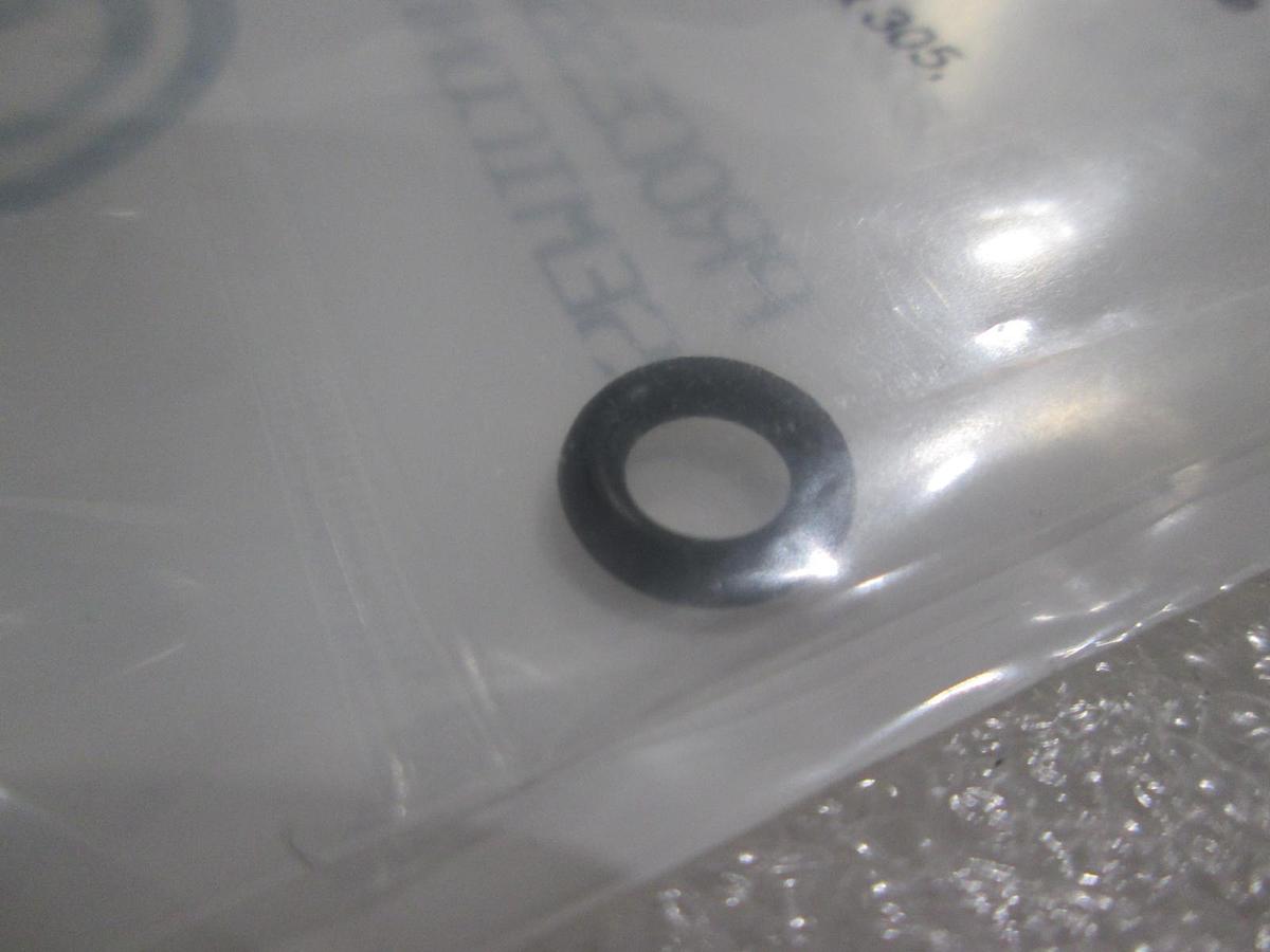 Used Chemraz, AS-568A-008, O-Ring, 202-393, New, Lot of 28