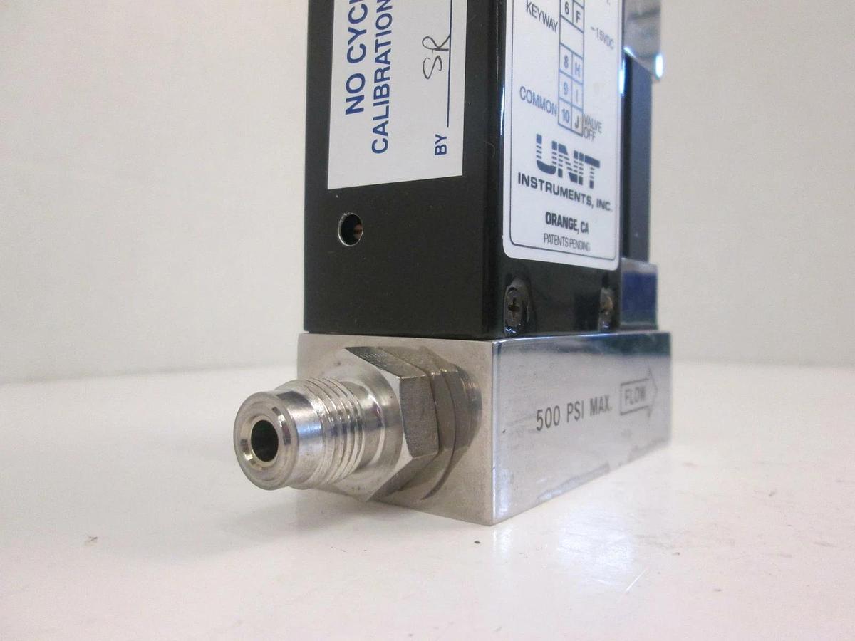 Used Unit UFC-1020 Mass Flow Controller MFC, SF6, 200 SCCM
