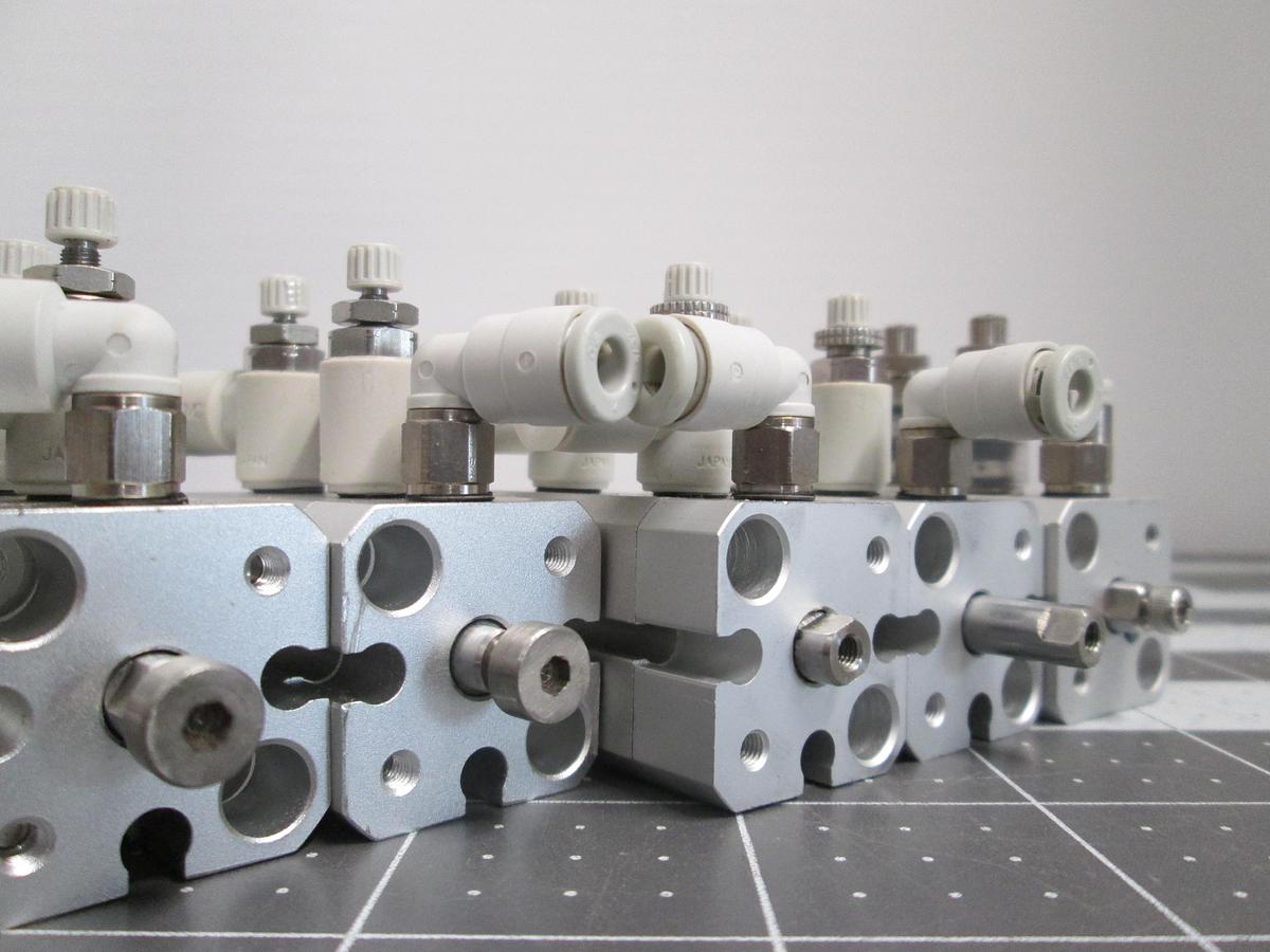 Used Lot of 5 SMC 10-CDQSB12-10D Clean Series Compact Air Cylinder Auto Switch