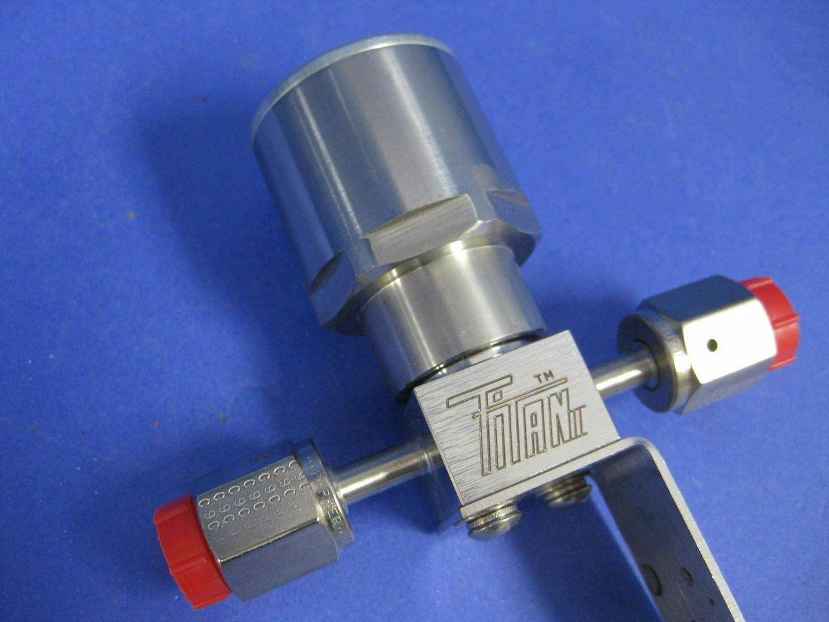 Ewal Parker Titan II Actuated Valve, 1/4" FVCR, NC, 150 psi, Used