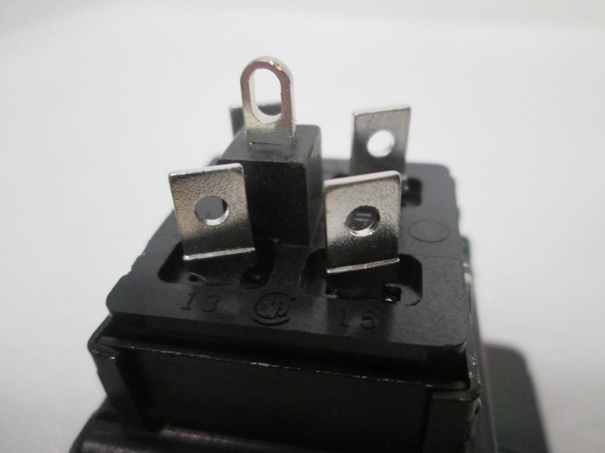 Beau, 5 Pin, Plug In, 116-661, New. Lot of 10