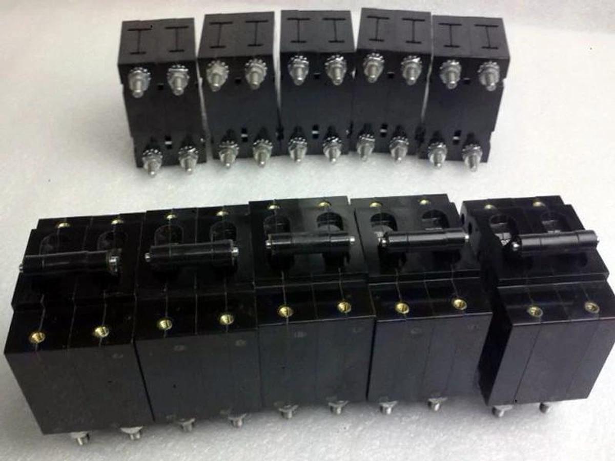 Potter & Brumfield W92-X112-7 Circuit Breaker 7AMP 277VAC, Lot of 10, New