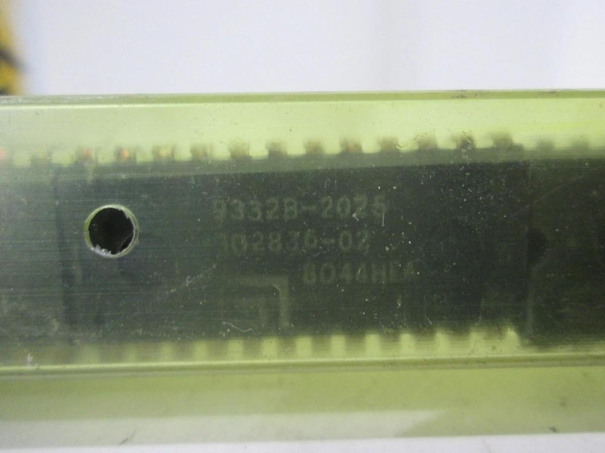 9332B-2025, 302836-02, 8046HEA, Integrated Circuit, New, Lot of 15