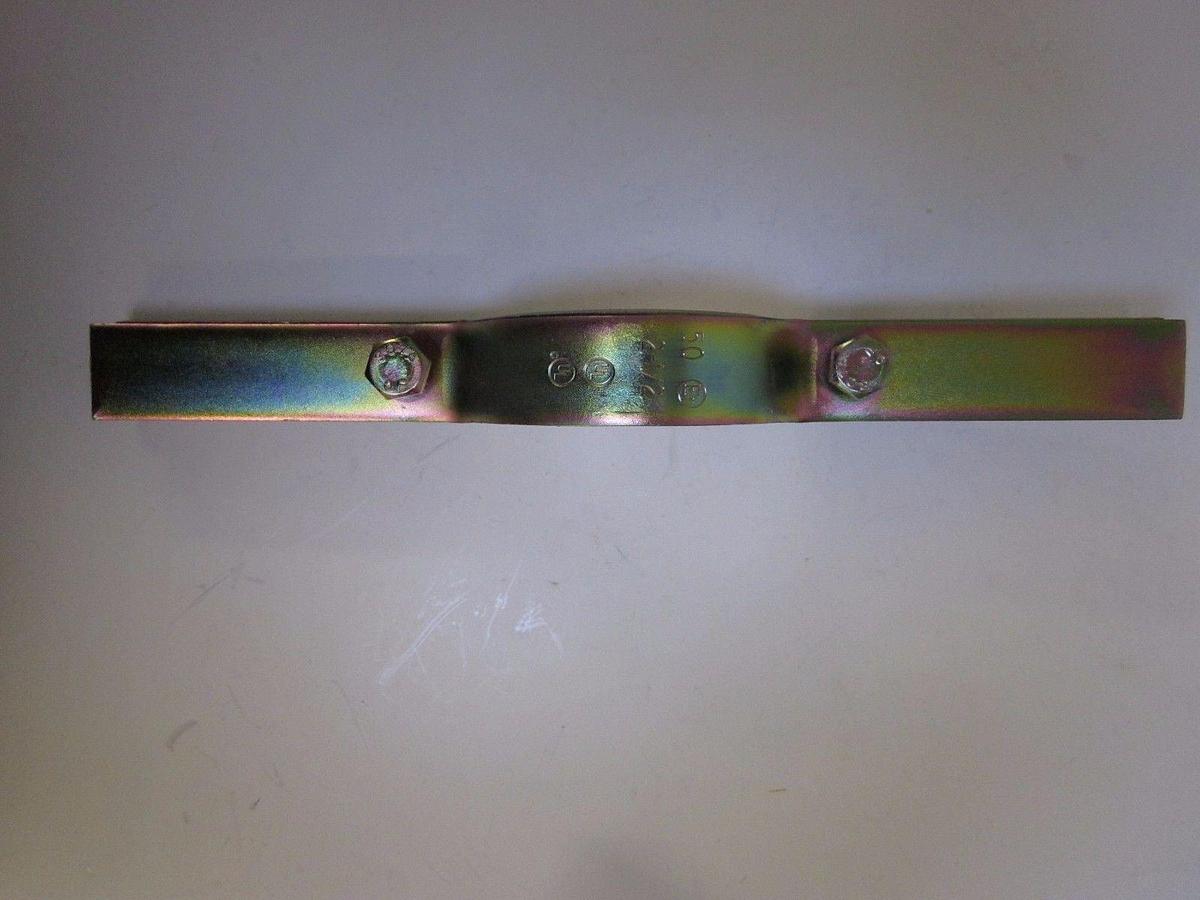 Used Thomas & Betts Superstrut C-720 Riser Clamp, 2 1/2 In, 390 lb Max Load, Lot of15