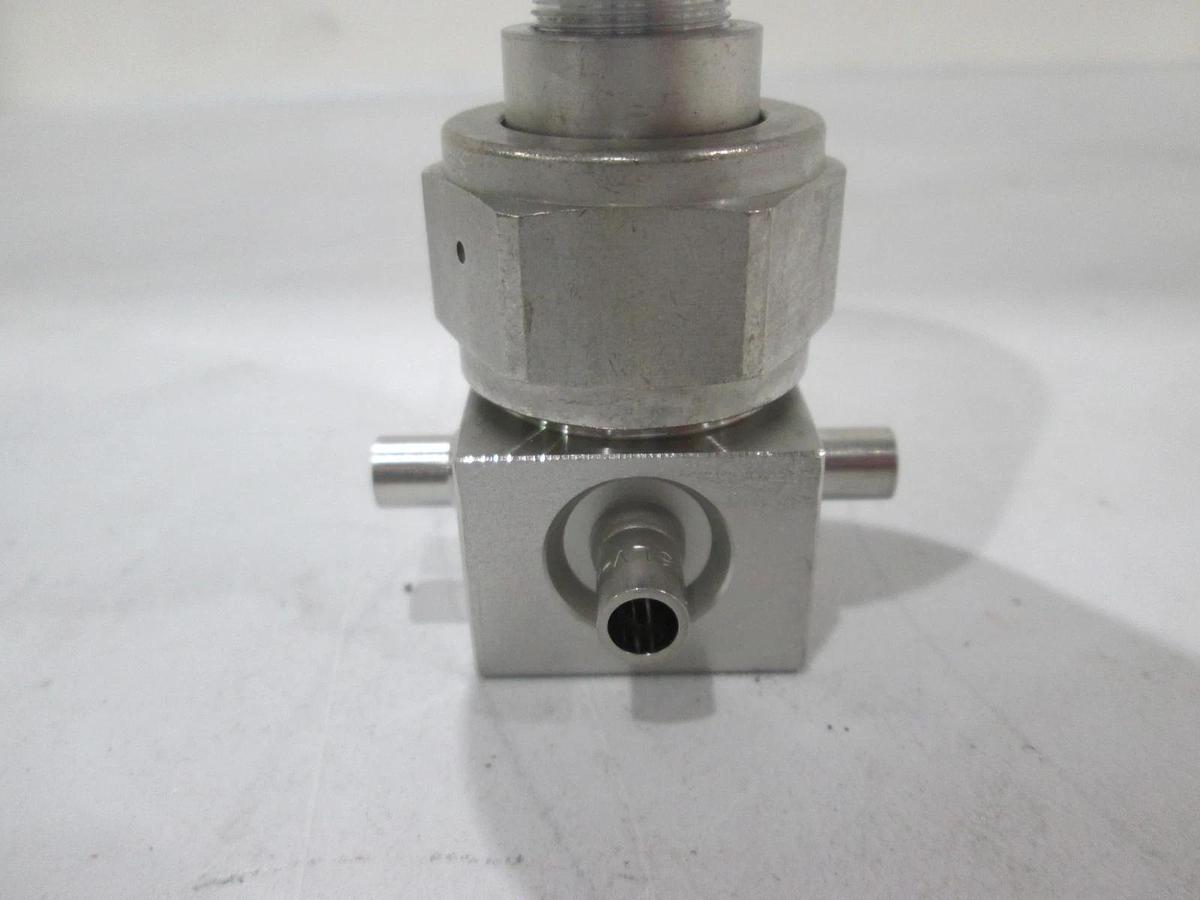 Used Nupro, 6LV-HDB111P-C, 3 Way High Pressure Valve, Butt End Weld, Used