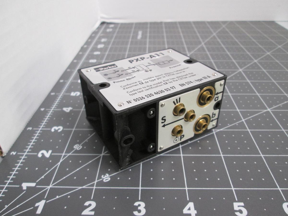 Used Parker PXP-A11 Pneumatic Two Hand Safety Control Logic Module Valve 8 Bar