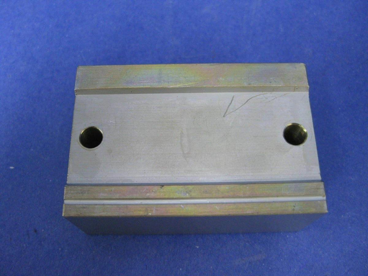 Used SMC NVVSZ5-20-021-00T 2 Station Manifold Block for VV3Z Valve, Lot of 2